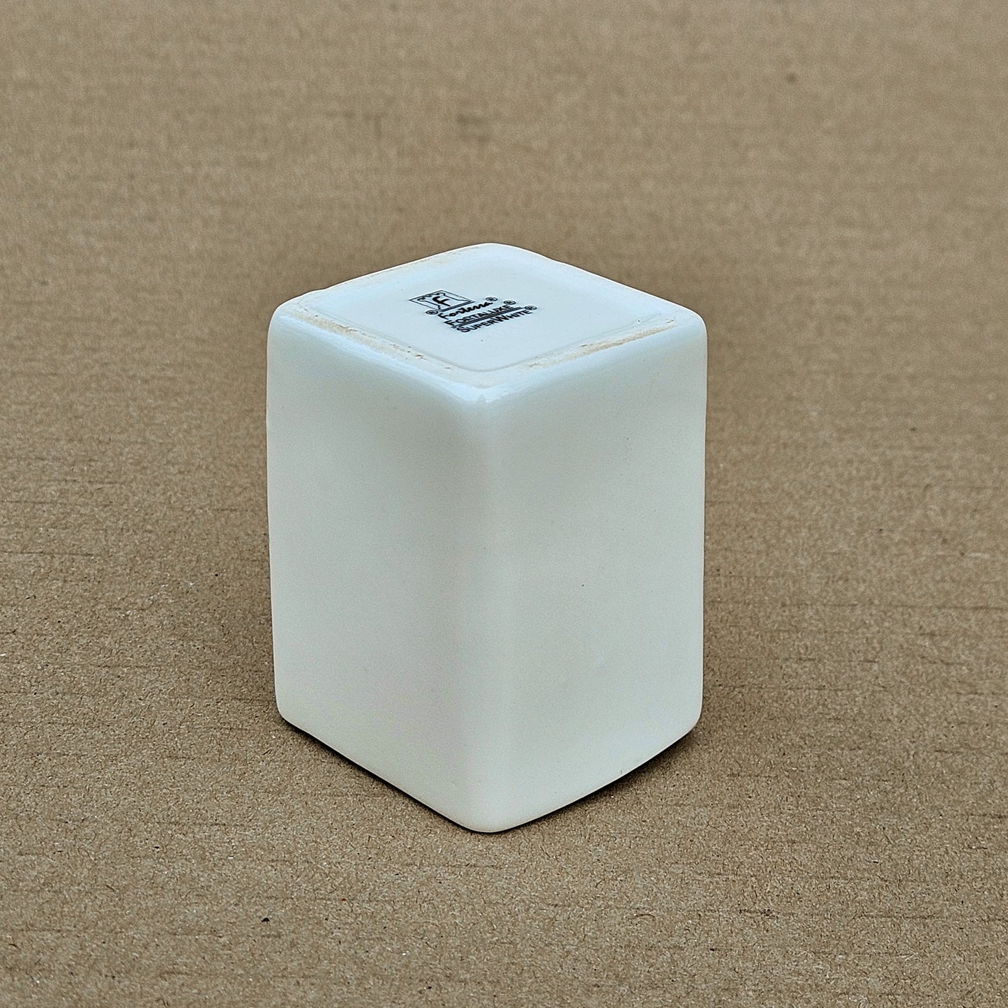 Pack 12 maceteros Quadro (tipo souvenir)