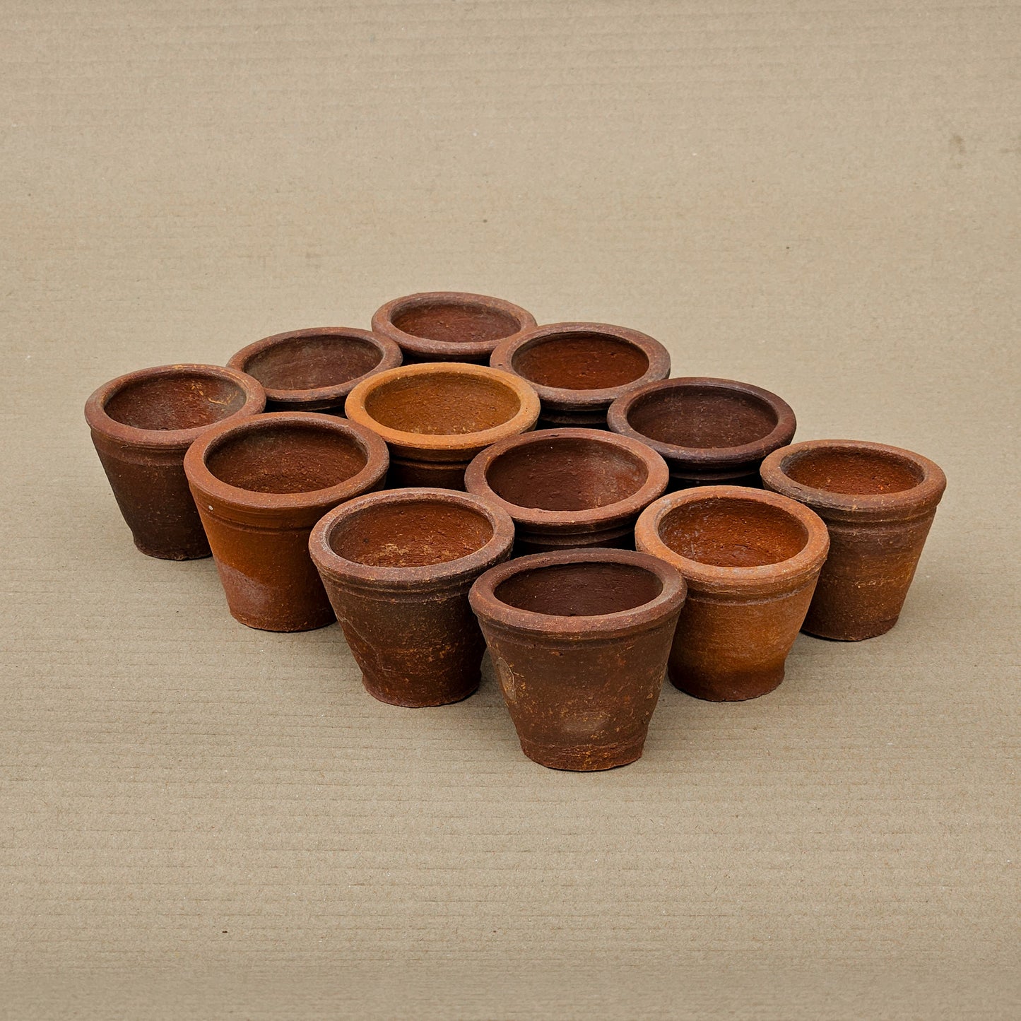 Pack 12 maceteros TerraV (tipo souvenir)